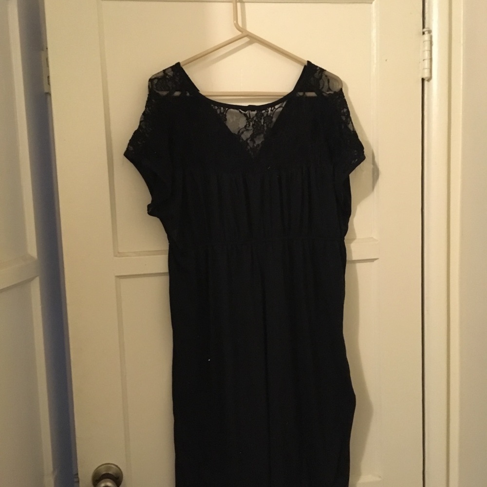 Long Dress With lace Accents